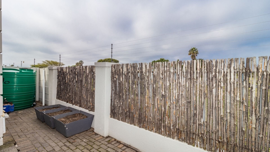 3 Bedroom Property for Sale in Parklands Western Cape